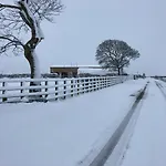 Folly Hall Farm Bed & Breakfast