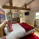 Bed & Breakfast Folly Hall Farm
