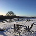 Folly Hall Farm Bed & Breakfast