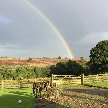 Folly Hall Farm فندق مبيت وإفطار 3*