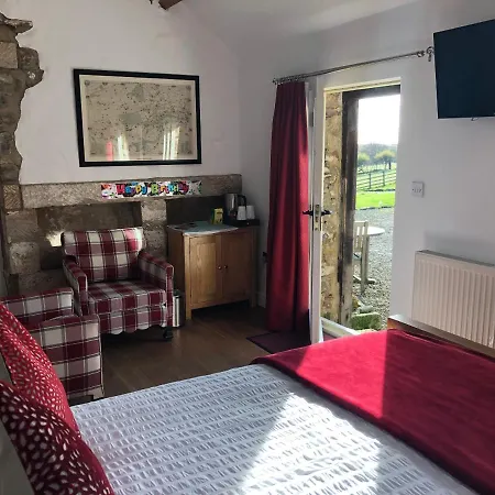 Folly Hall Farm Отель типа 