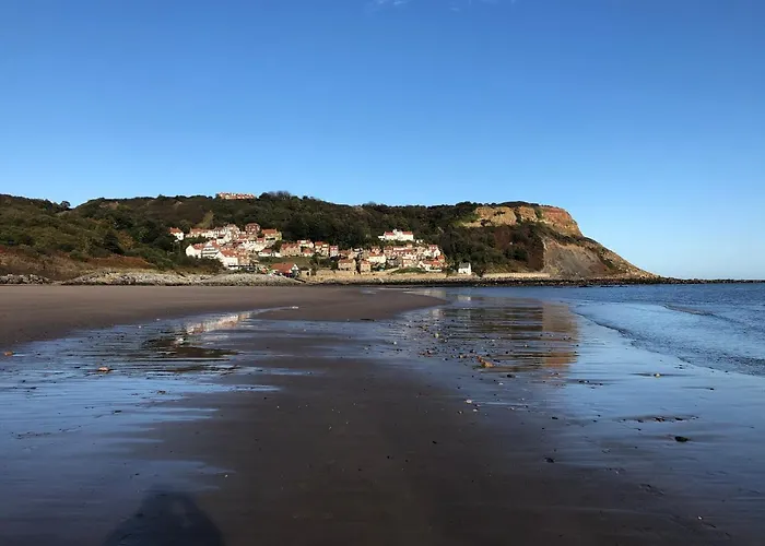 Folly Hall Farm Bed & Breakfast 3*